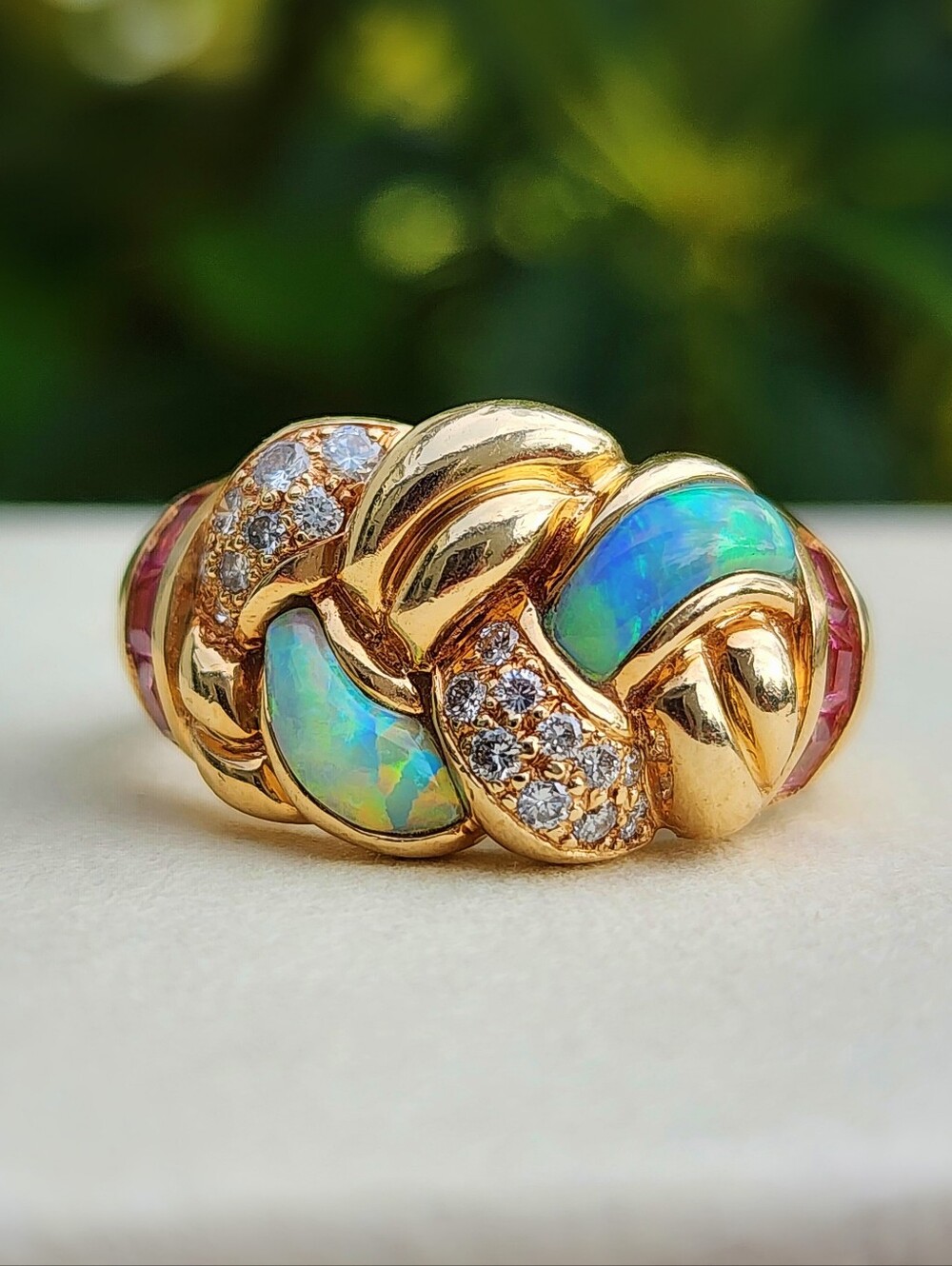 Kabana 14Kt YG Opal Diamind Sapphire Ring Size 10.5